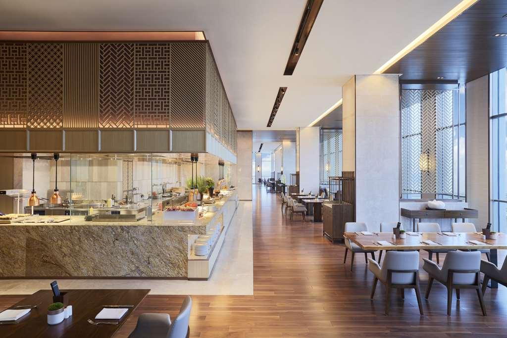 Hyatt Regency Shanghai Jiading Restoran fotoğraf
